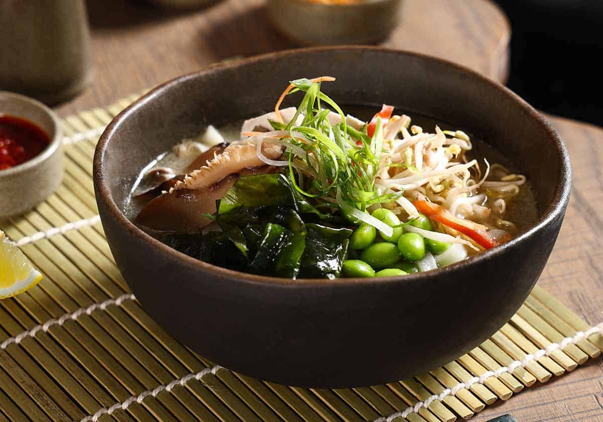 Flare rice noodle with crossing the bridge broth-2