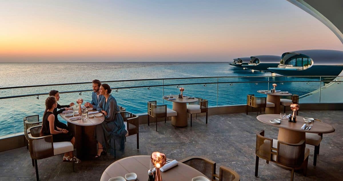 The red-sea cafe