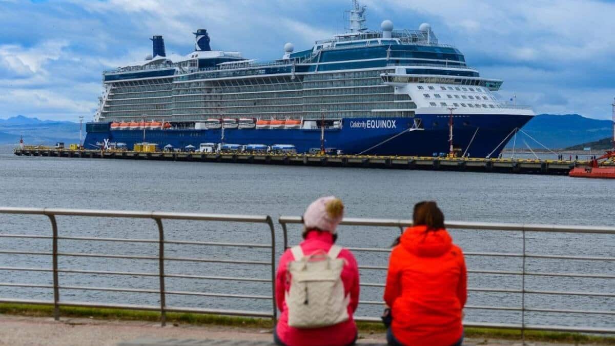 Ushuaia cruise operations argentina - travel and tour world Ushuaia cruises