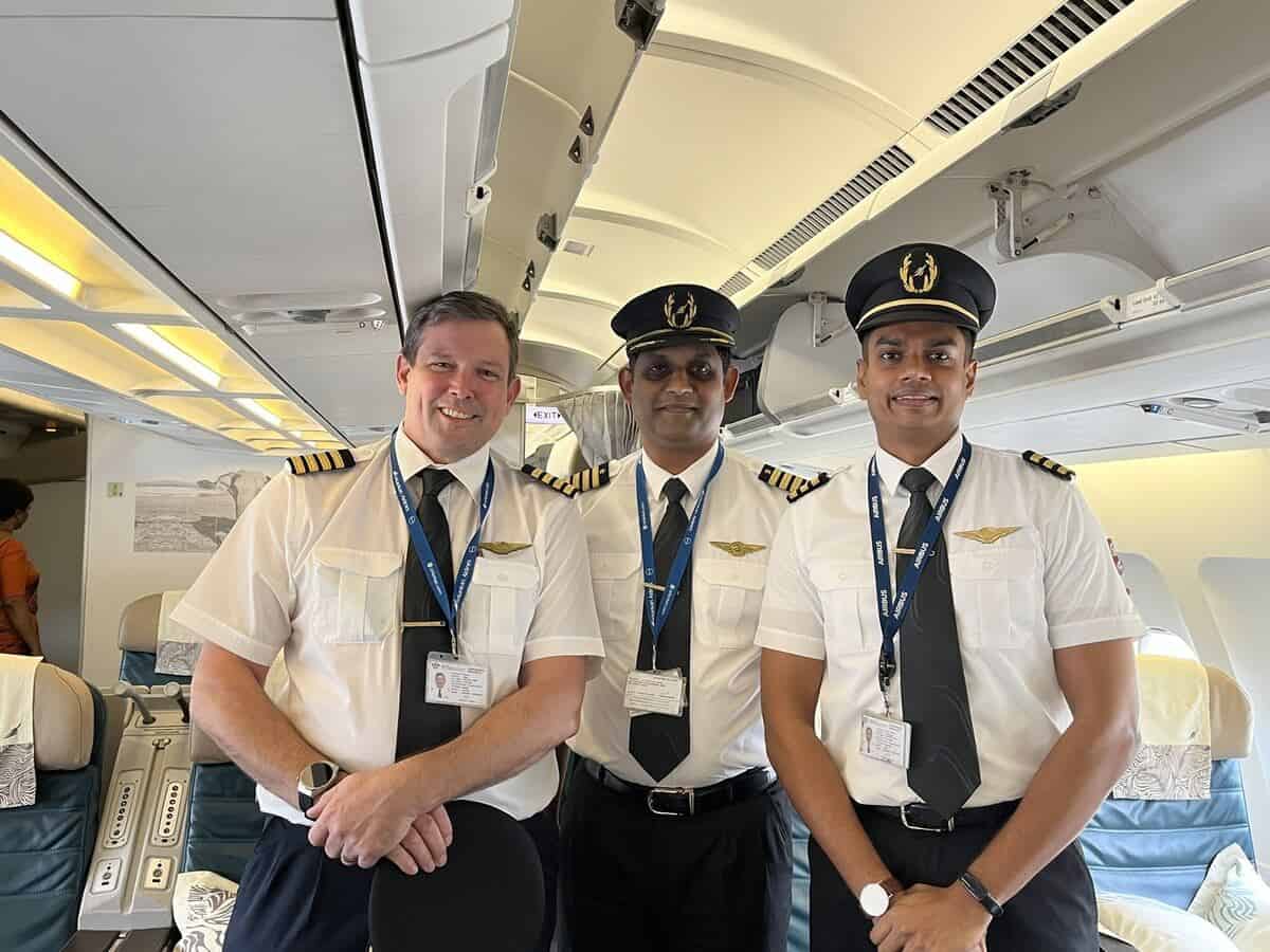 Srilankan airlines - travel and tour world Srilankan airlines