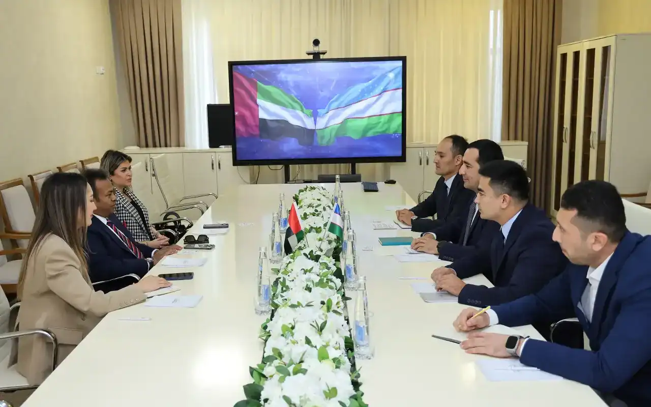 Uzbekistan - travel and tour world Uzbekistan tourism committee and air arabia officials discuss new flight routes and tourism cooperation.
