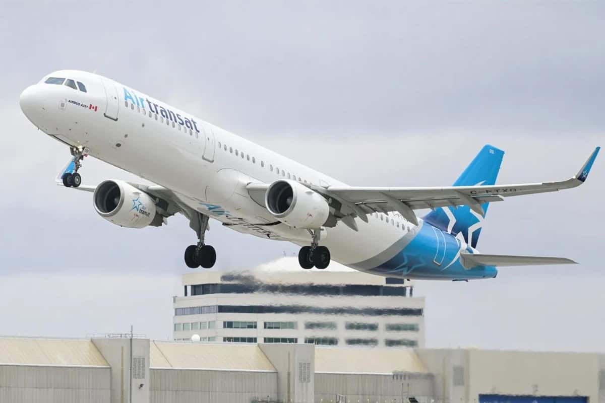 Air transat flying