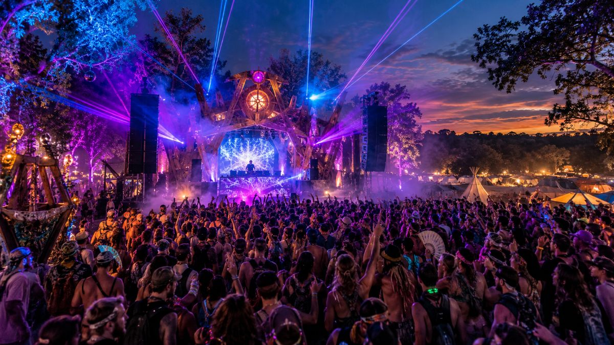 Astronox festival 2026 returns to texas with five days of electronic music, camping and live performances