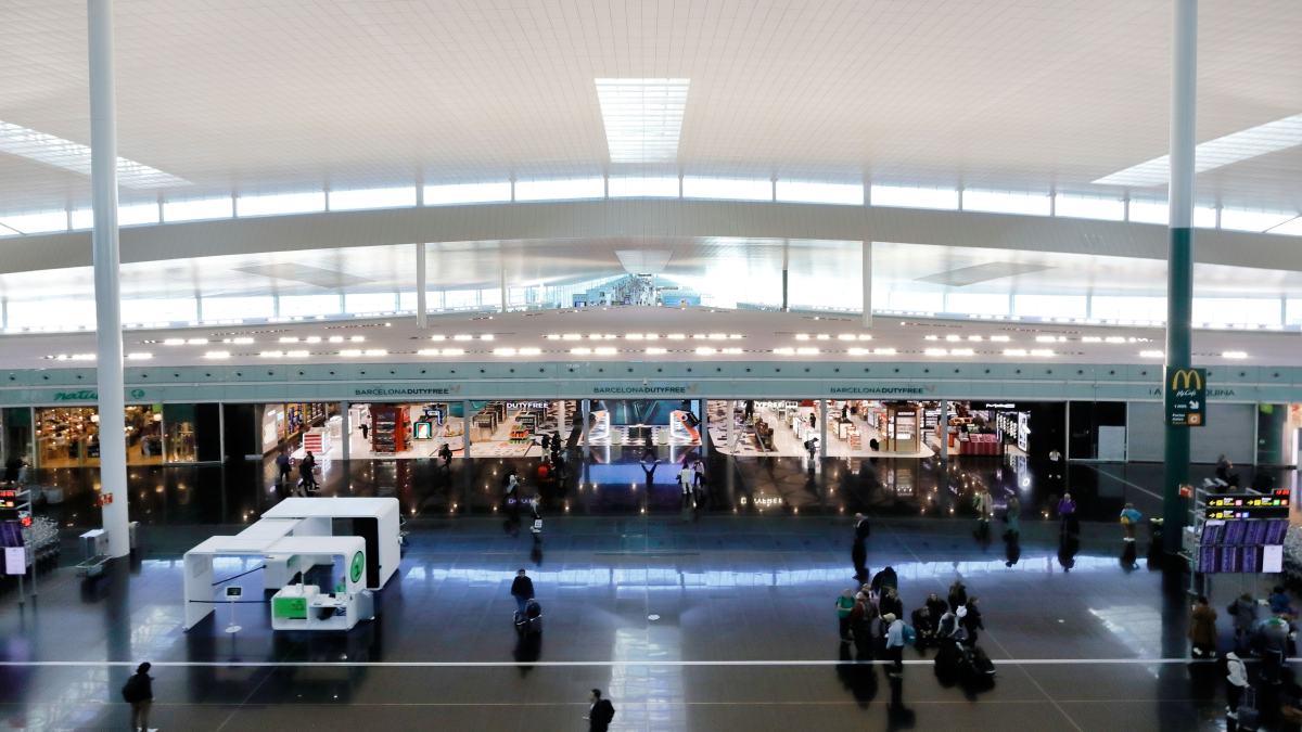 Bcn image - travel and tour world Flights across europe faced cancellations