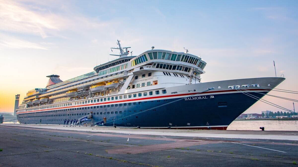 Balmoral docked image 1 - travel and tour world Fred. Olsen cruise lines