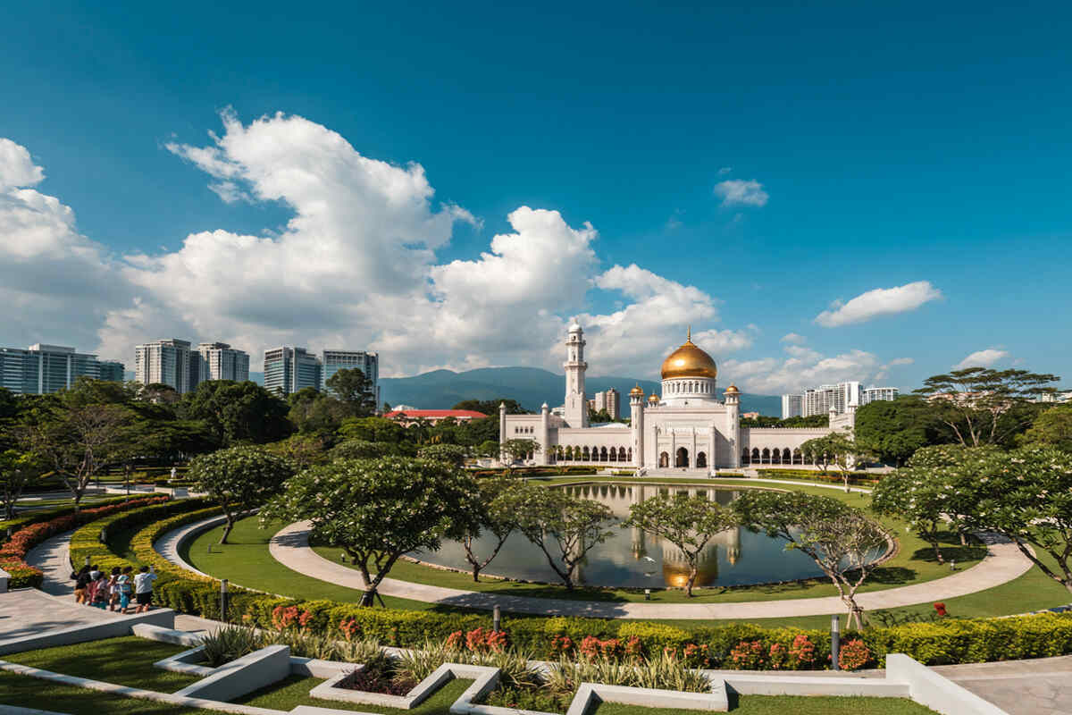 Brunei china tourism