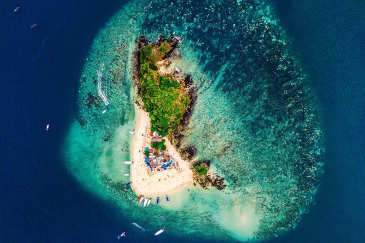 El nino - travel and tour world Extreme weather conditions threaten global tourism as el niño intensifies across the pacific