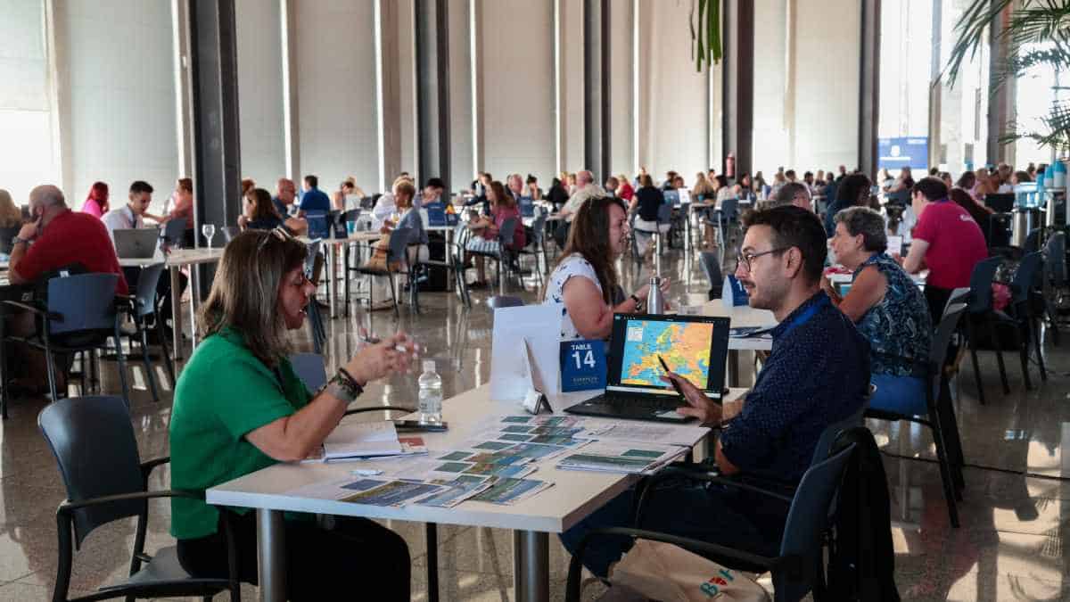 European travel agent forum tourism
