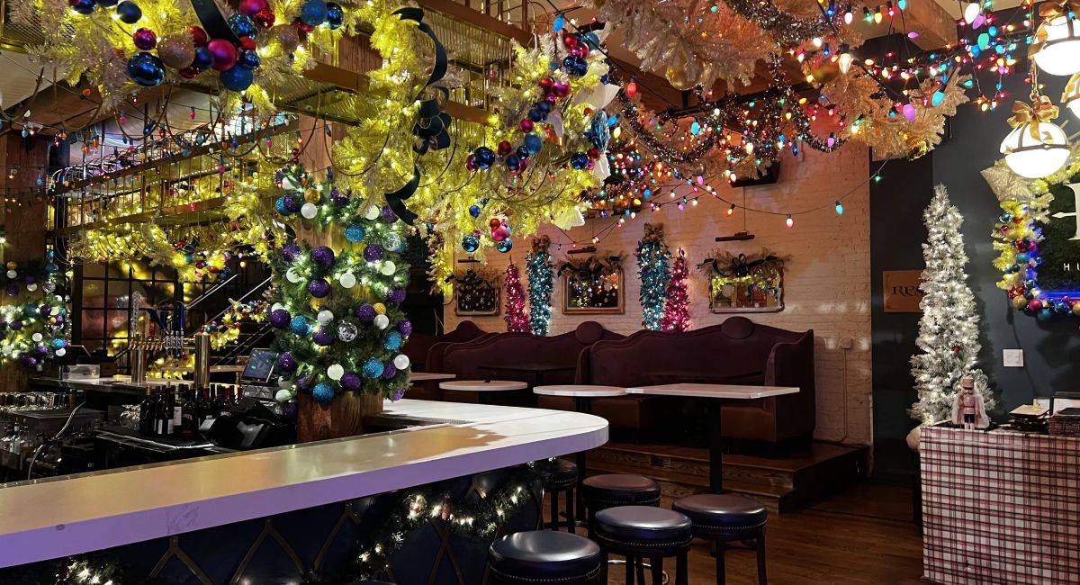 Chicago Hubbard Inn Transforms into Christmas Wonderland with Festive Cocktails and Brunches