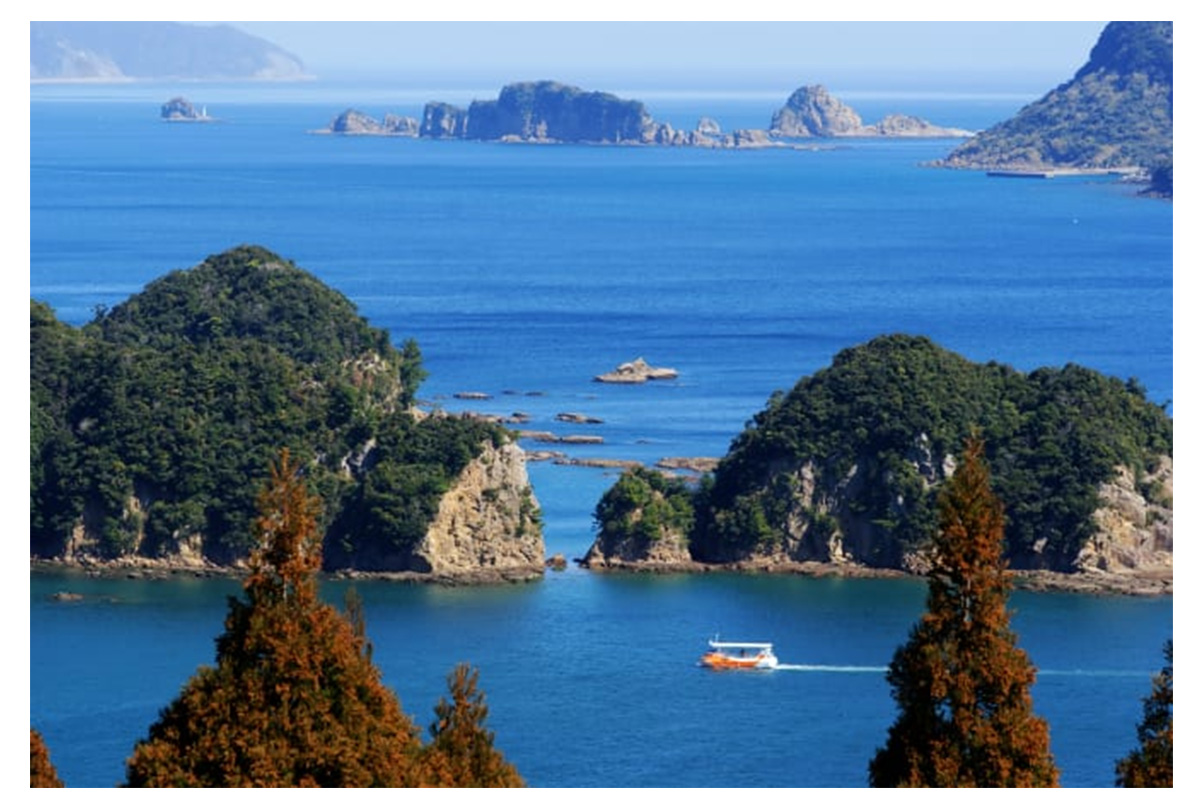 Japan official tourism - travel and tour world Sea coast in japan