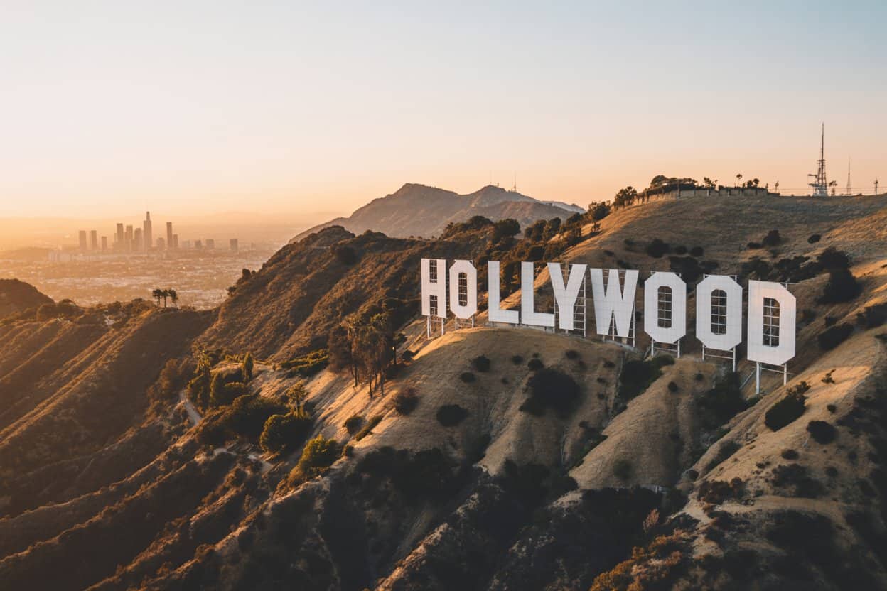 La - travel and tour world La