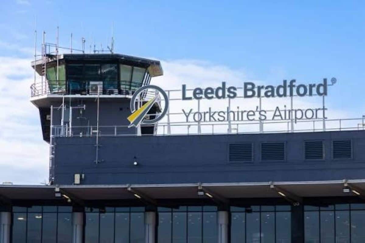 Leeds airport - travel and tour world Leeds bradford airport terminal and control tower