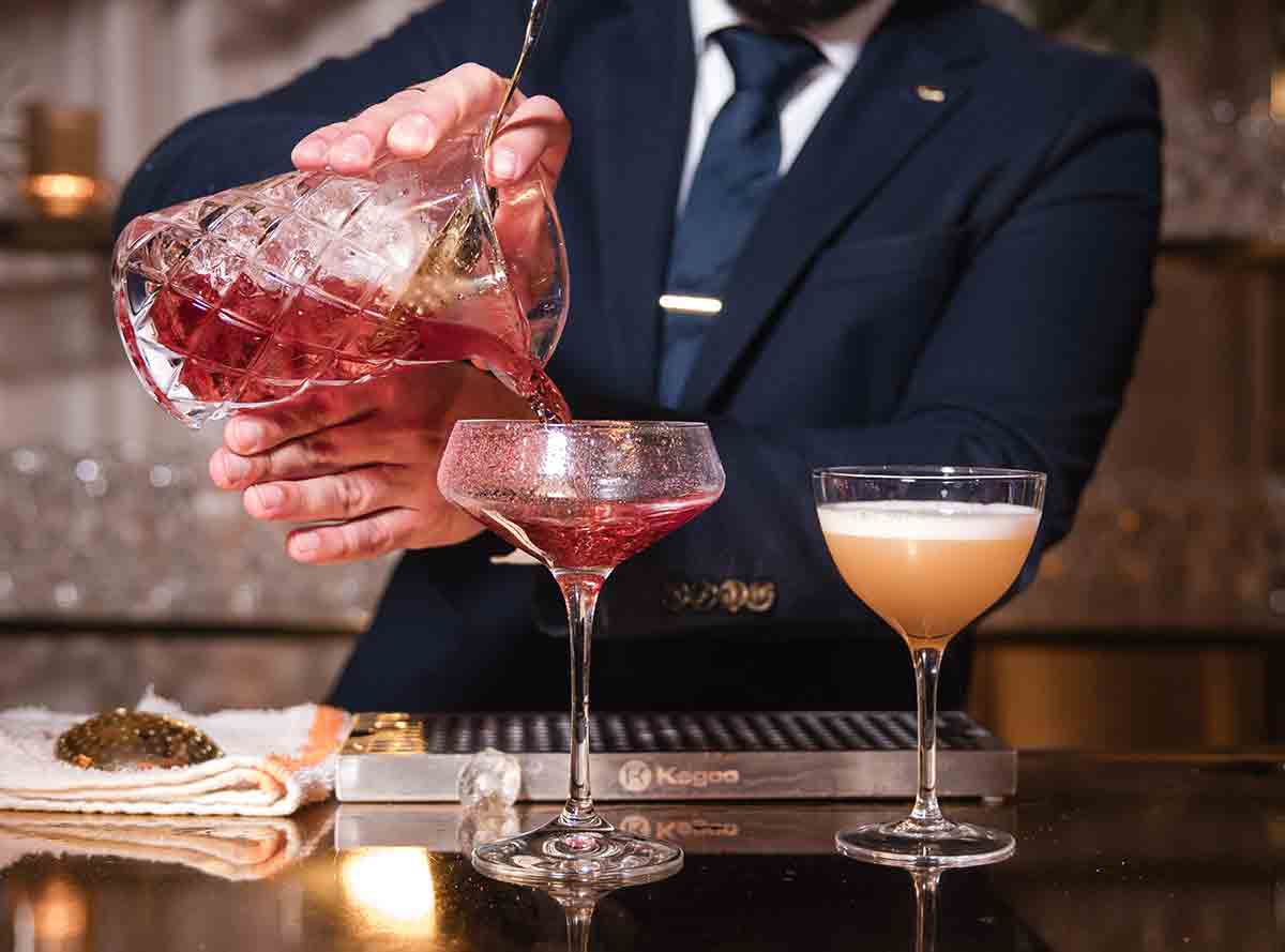 Mocna_cocktails_1 - travel and tour world Mandarin oriental launches mo. Re to redefine sustainability in luxury hospitality