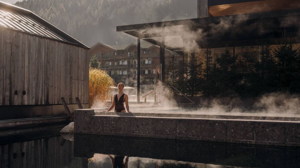 Forsthofgut nature hotel in leogang introduces new winter restaurant, grill and ice rink