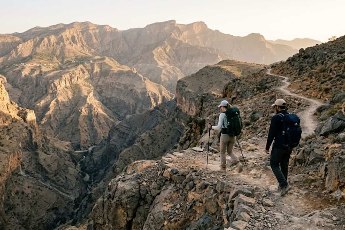 Oman hajar mountains - travel and tour world Two hitchhikers make their way through hajar mountains