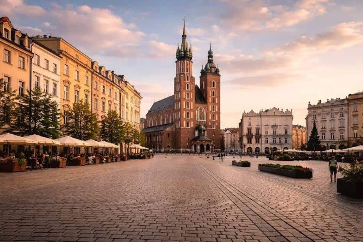 Austria czechia and poland emerging as central europe&rsquo;s value-for-money tourism triangle