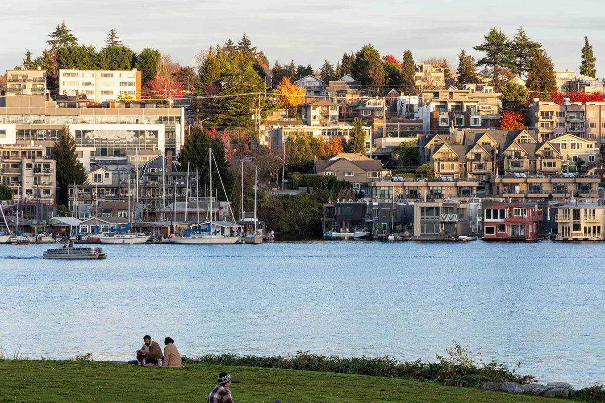 Seattle tourism growth us gdp metrics surge as foreign arrivals and overnight stays hit record highs in 2026.