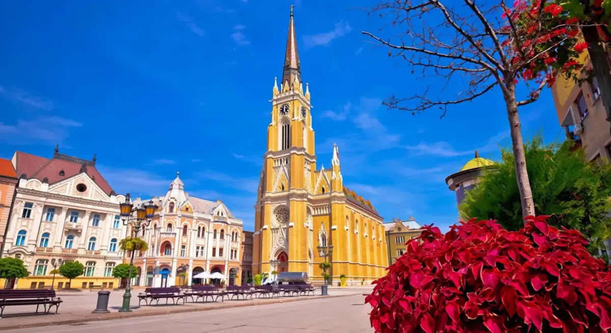 Belgrade, serbia, attracts chinese tourists with visa-free travel and direct flights.