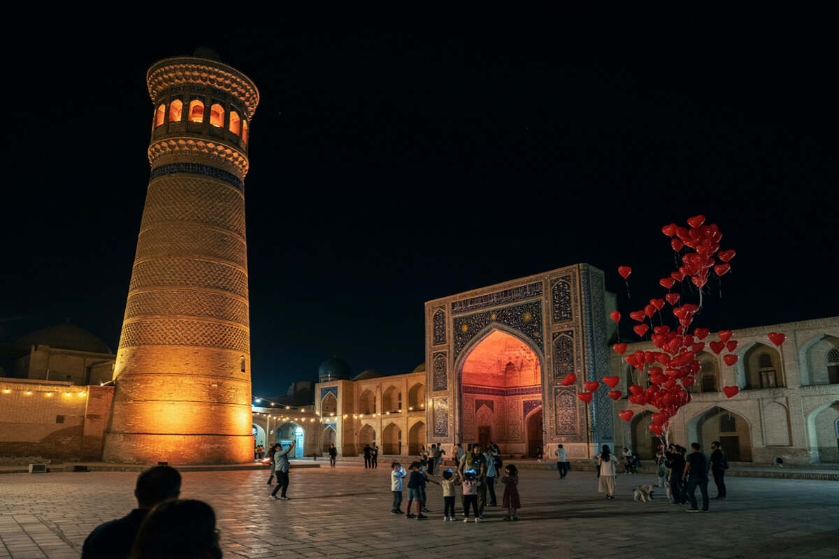 Uzbekistan tourism international visitor