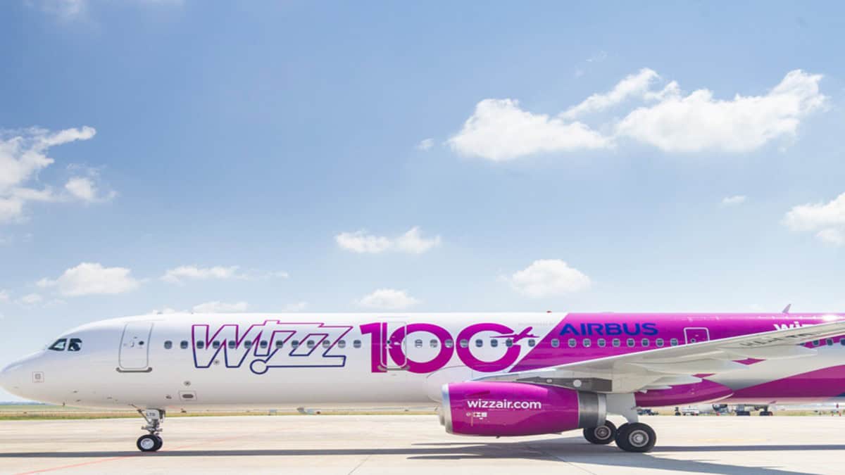 Wizz air aircraft representing delayed abu dhabi routes amid middle east airspace restrictions.
