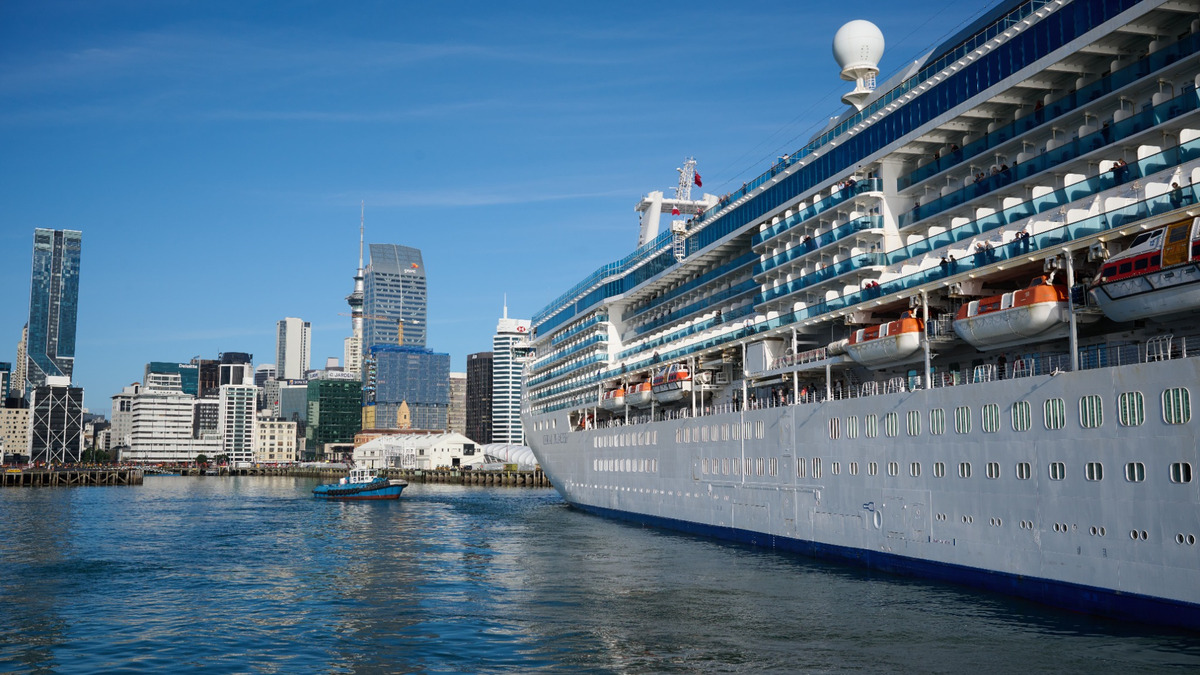 Cruise ship at auckland port, new zealand - travel and tour world Auckland cruise