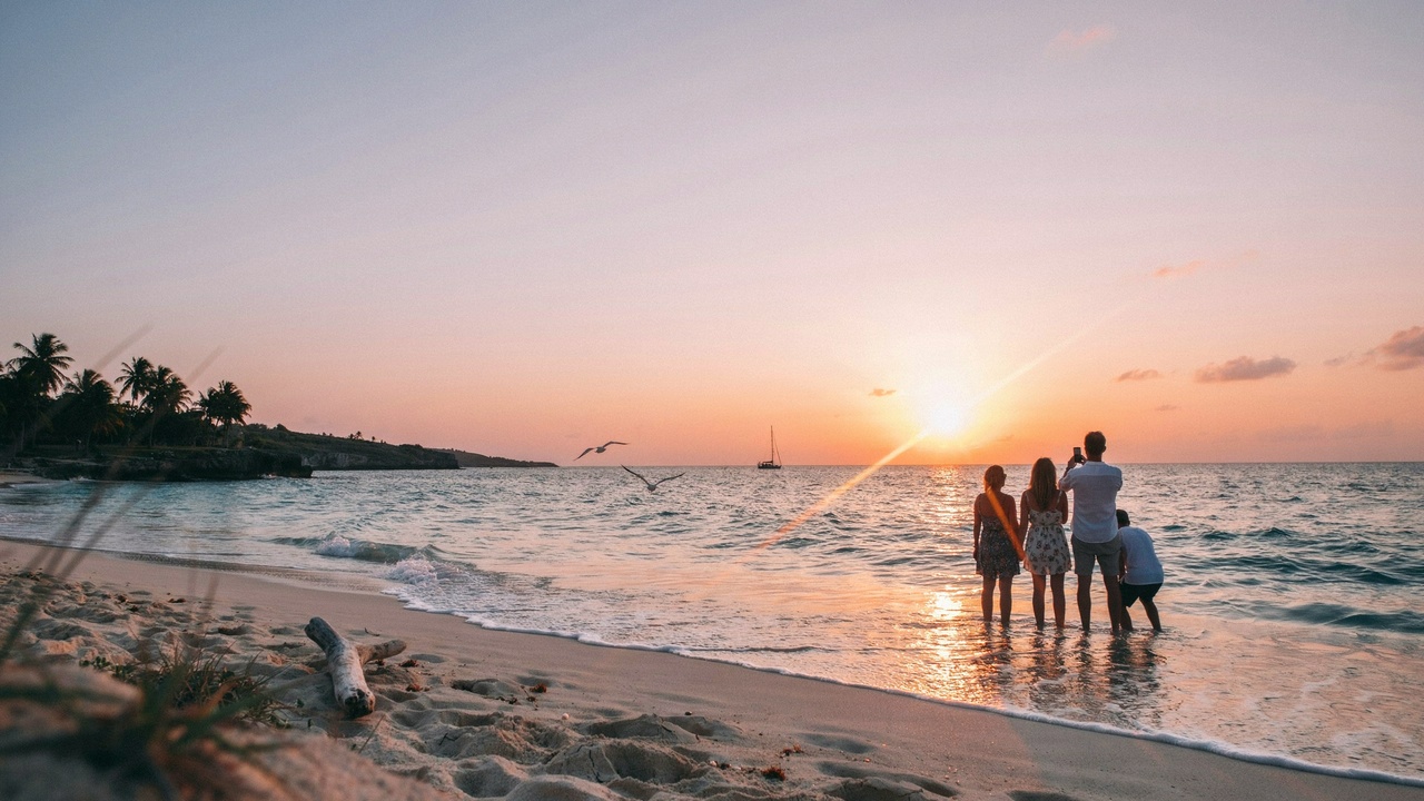 St. Croix travel shines as cane bay blends caribbean beaches, diving, marine life and spectacular sunsets.