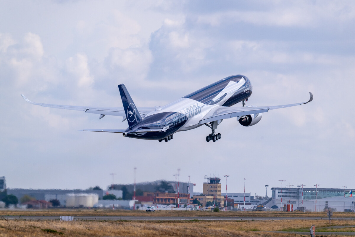 Lufthansa-asian-flights