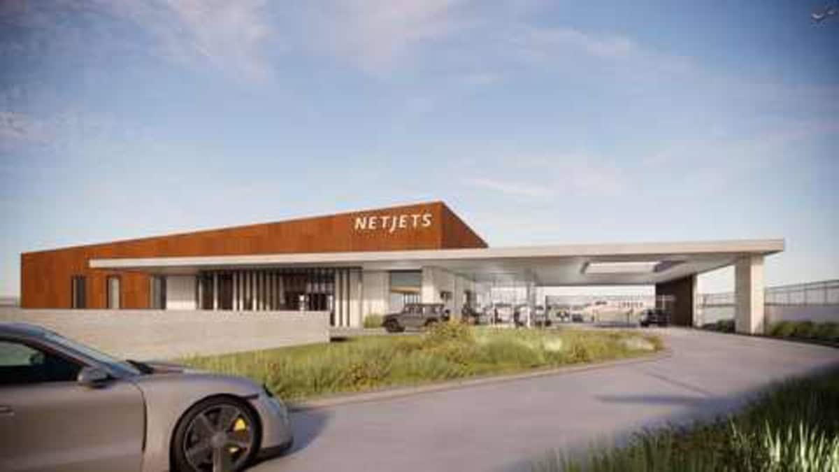 Netjets - travel and tour world Netjets