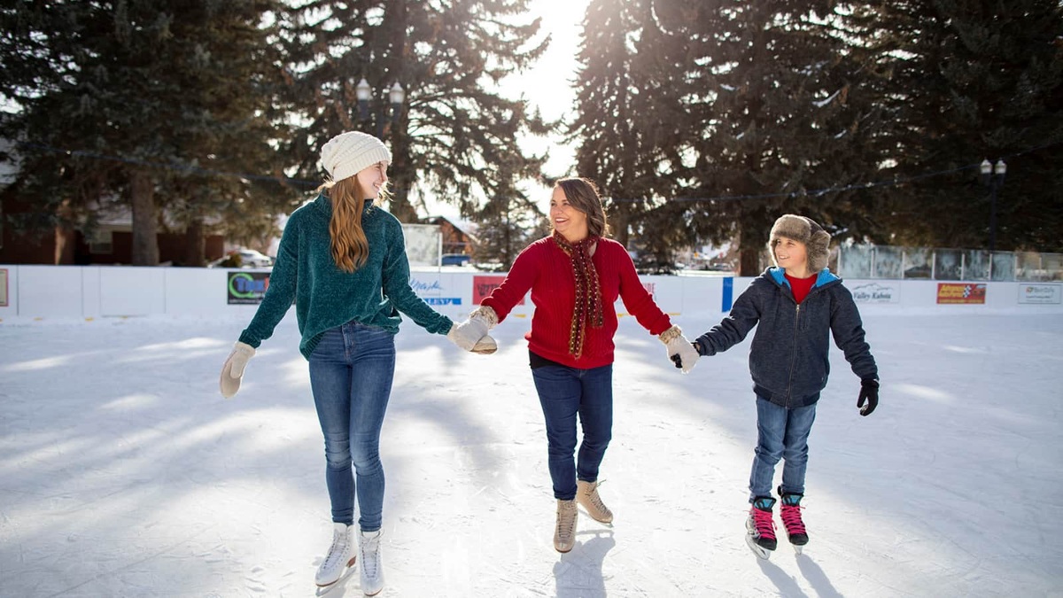 Ski resort - travel and tour world Utah winter holidays 2026 pair park city ski breaks with christmas events