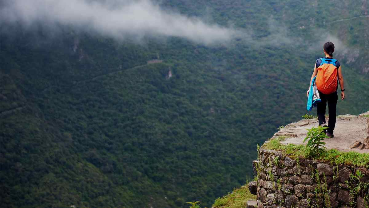Andean skies illuminate peru&rsquo;s sacred valley